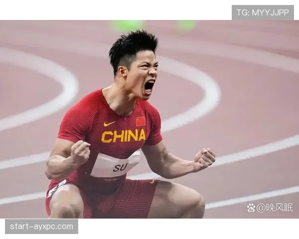 看到苏炳添最新生活照，我第一反应是：口袋够不够买他那只表啊